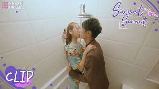 denise cortes recommends Kissing Games In Bathroom