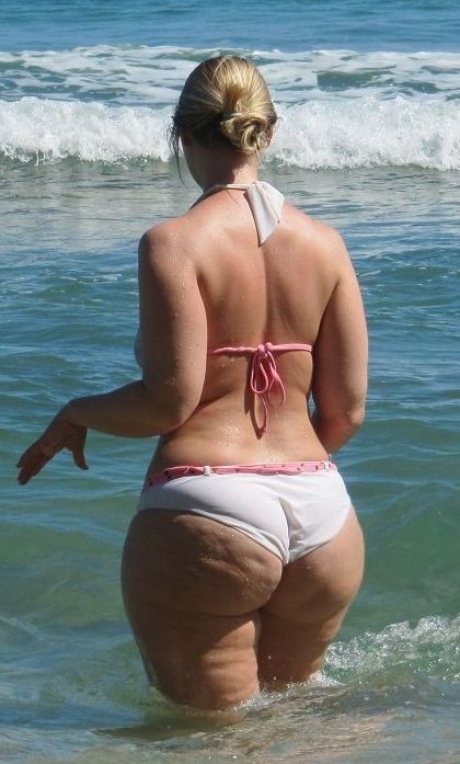 christel matthews recommends Bubble Butts In Thongs