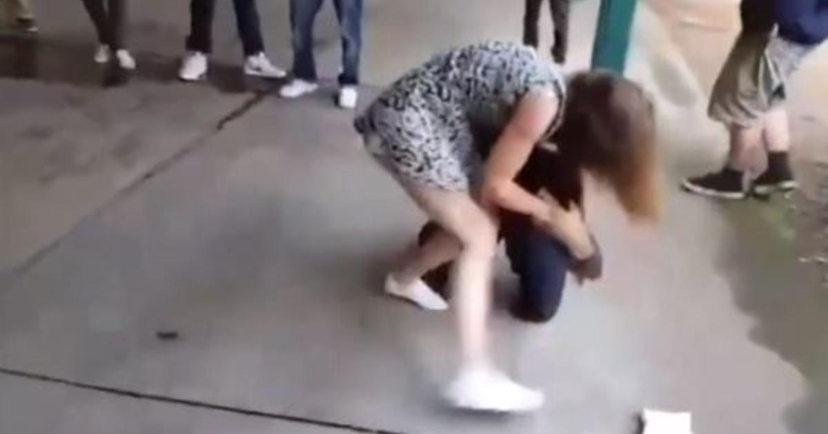 Guy Gets Beat Up By Girl nut out