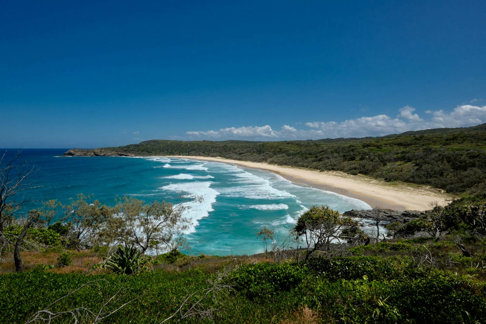 byron bay nude beach