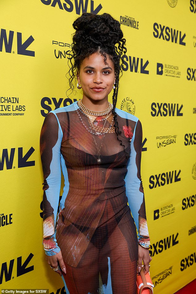 anne dettmer recommends zazie beetz in a bikini pic