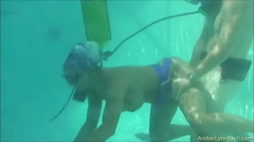 chendur murugan add photo amber lynn bach underwater
