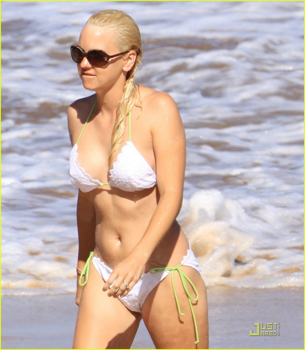 Best of Anna faris nip