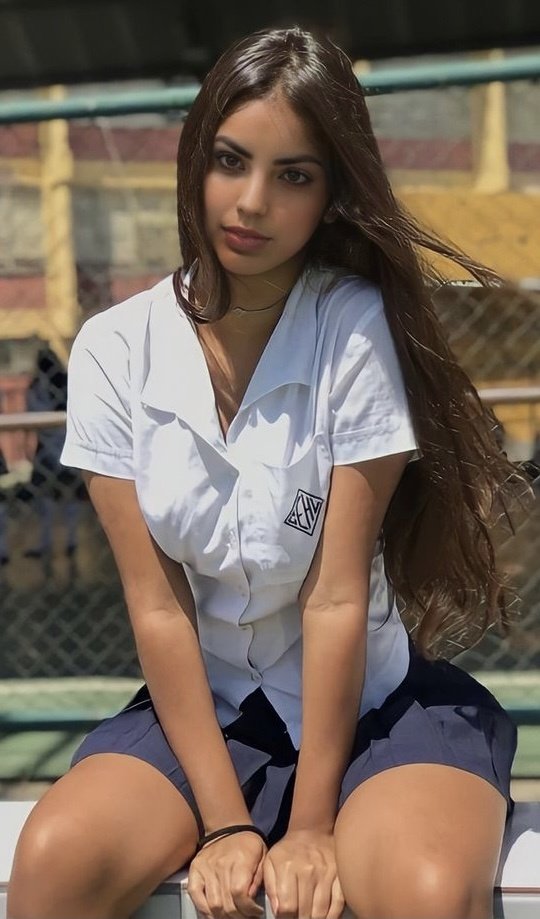 Hot School Girl Gets Fucked midget photos