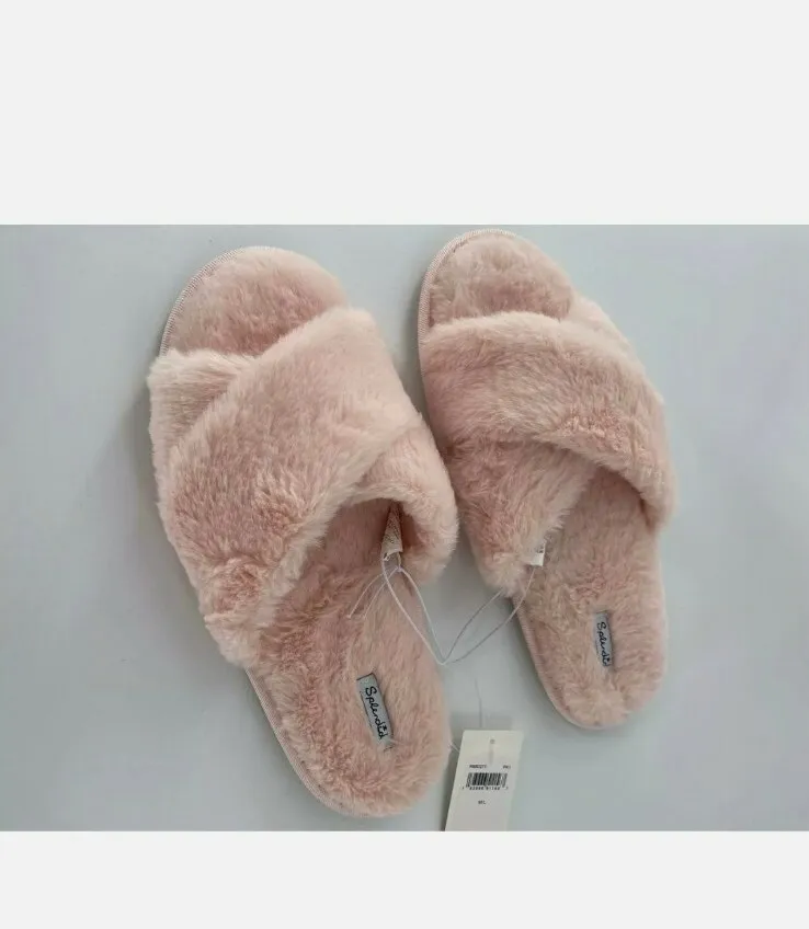 abdul rehman chaudhry share splendid slippers faux fur photos