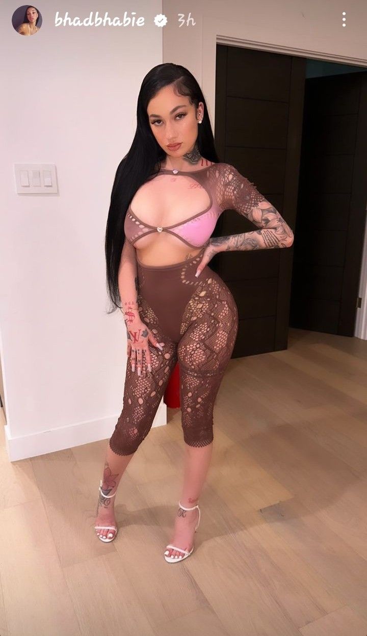 arun khare add bhad bhabie see through photo