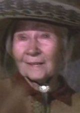 who played granny in the outlaw josey wales