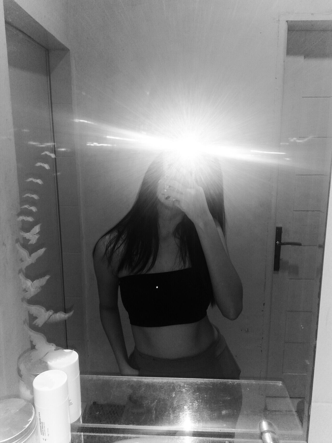 carolyn winship add black and white mirror pics photo