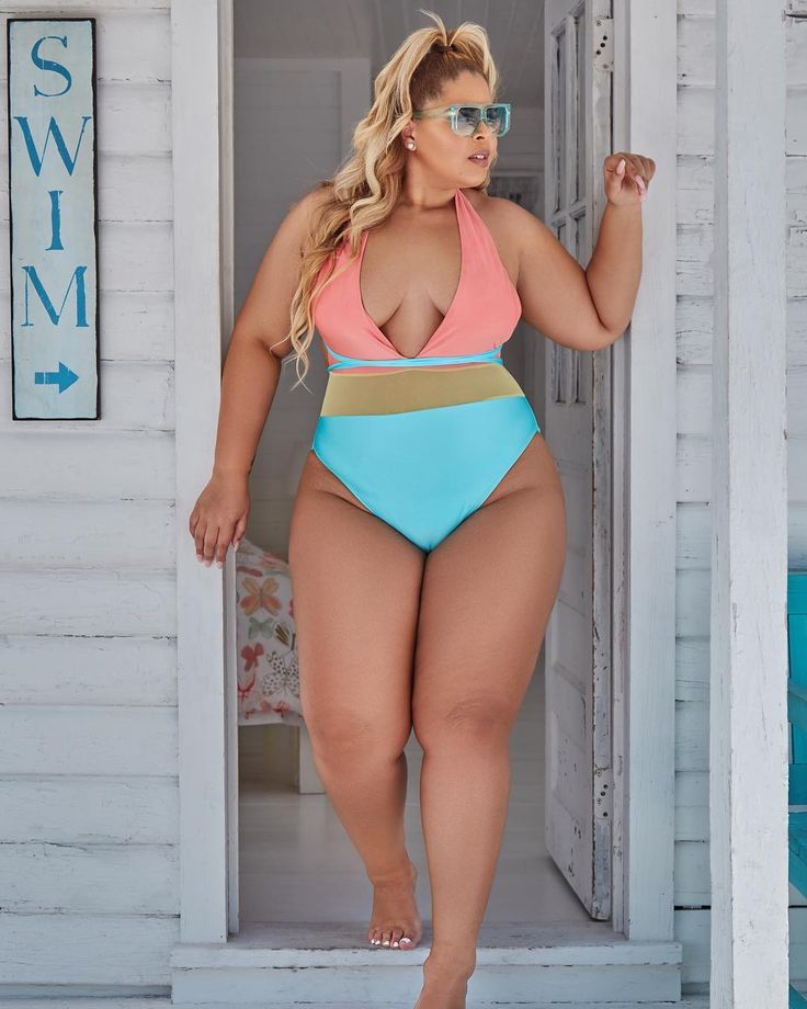 charles bogard recommends Sexy Swimsuits For Curvy Women