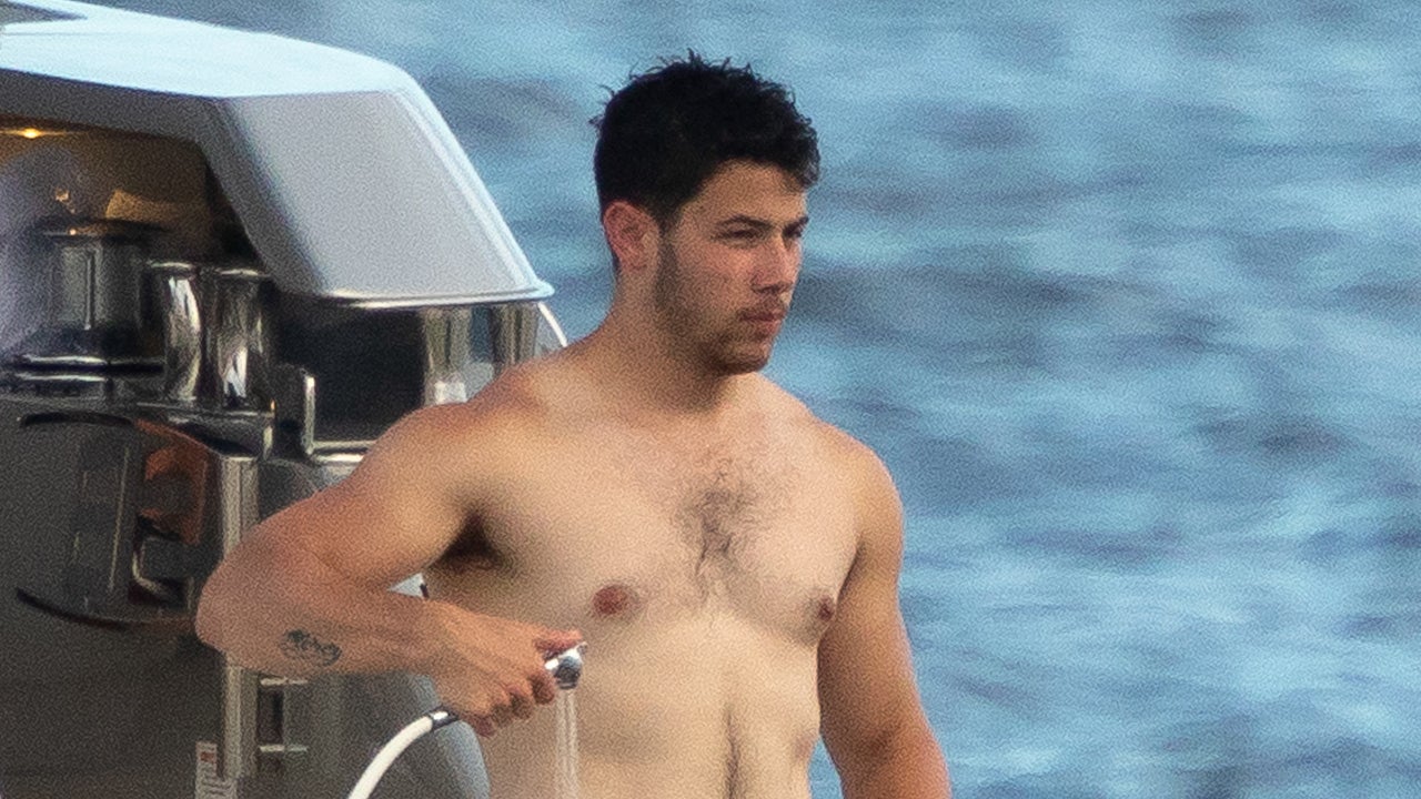 dennis cruz recommends Nick Jonas Top Less