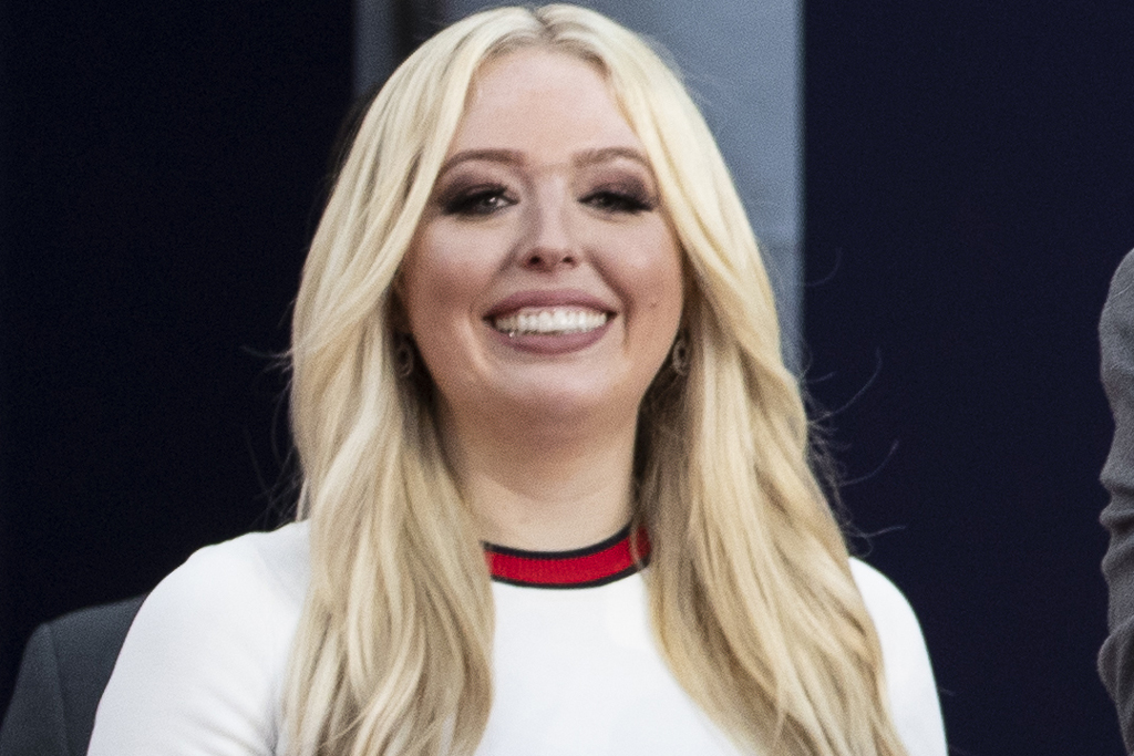 arden felix recommends Tiffany Trump Naked