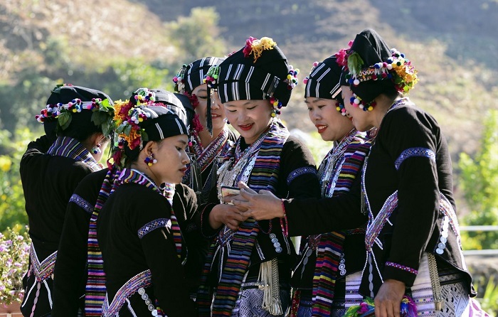 beautiful hmong girl names