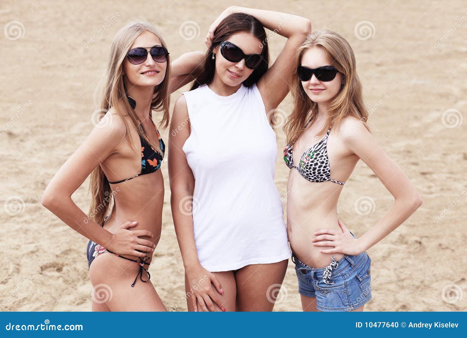 amy tickle recommends ladies on the beach pictures pic