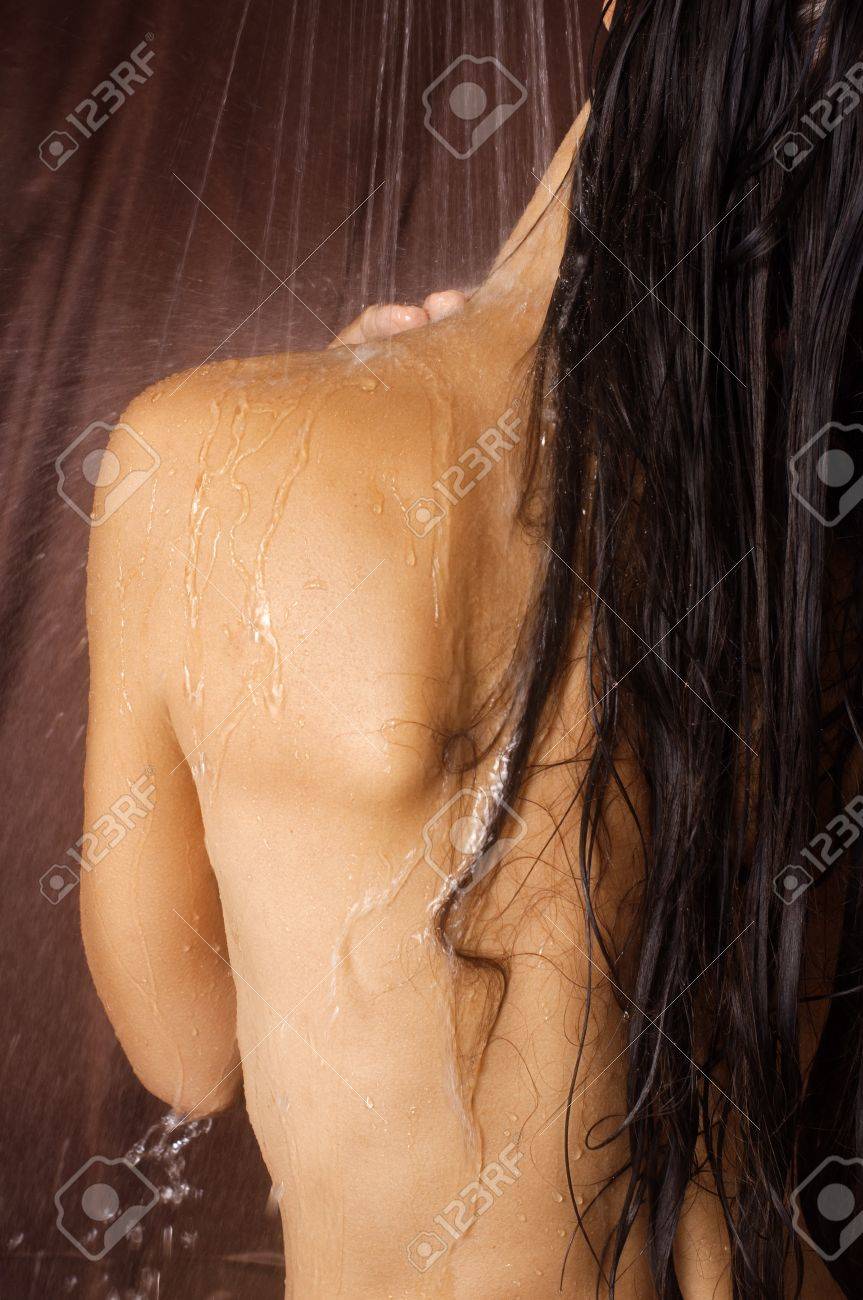 anna skarzynska add photo wet girls in shower