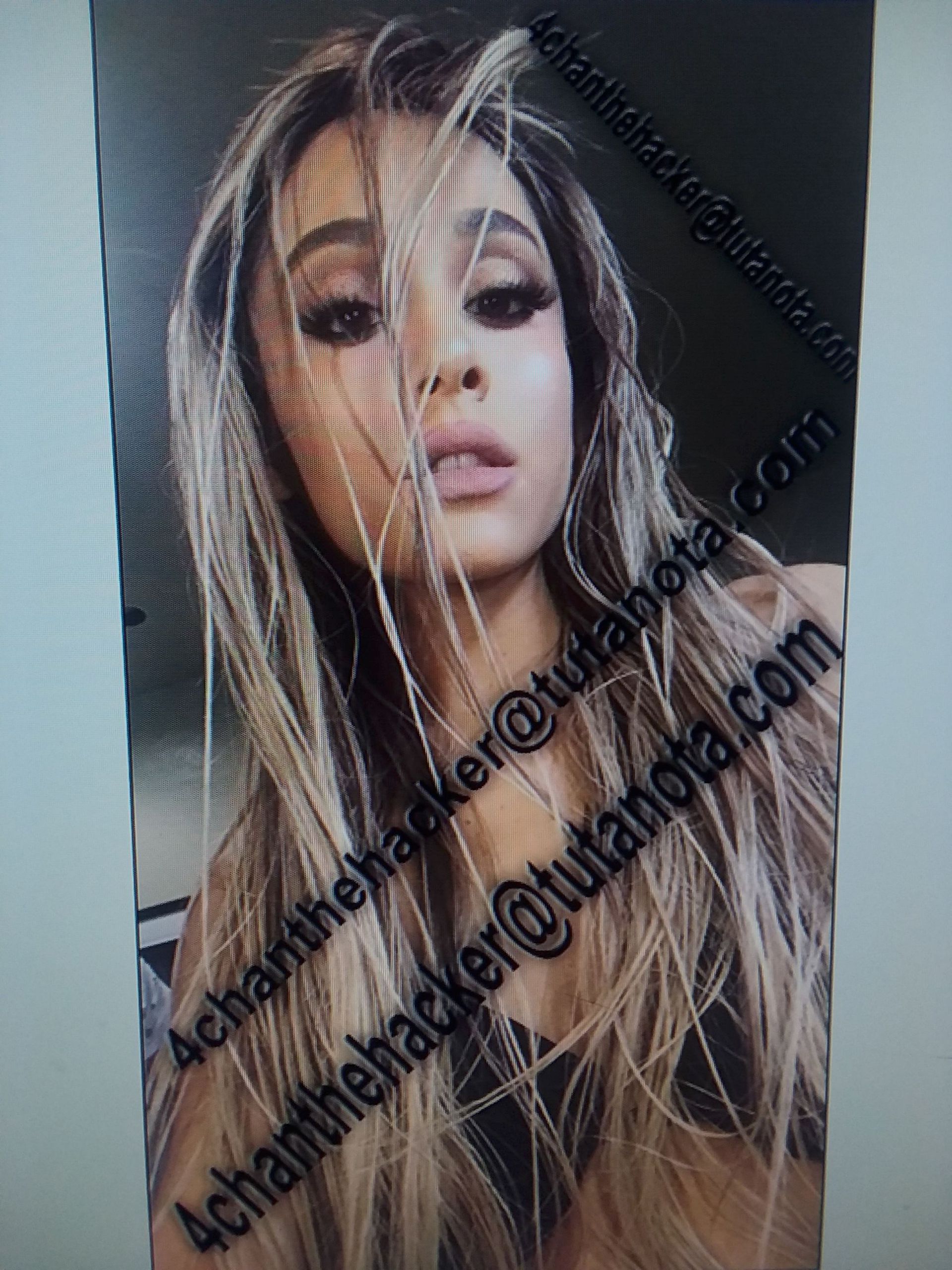 adex tunde recommends ariana grande leaked nude pics pic