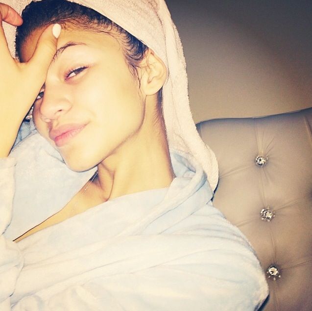 arielle milner recommends zendaya naked pics pic