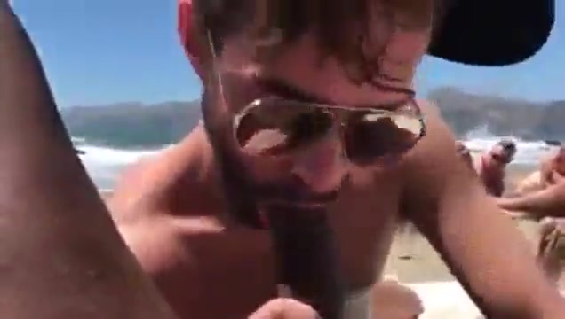 arpie padora recommends sucking cock at the beach pic