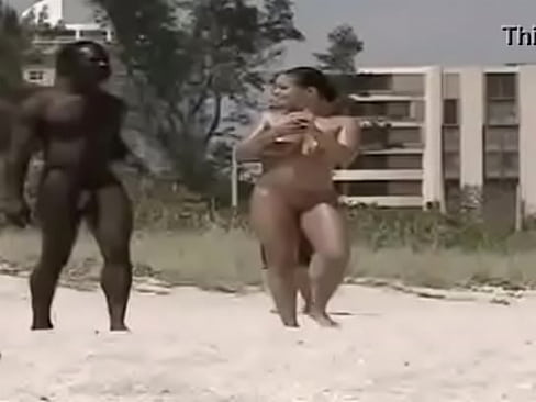 amanda southard recommends Interracial On Beach Porn