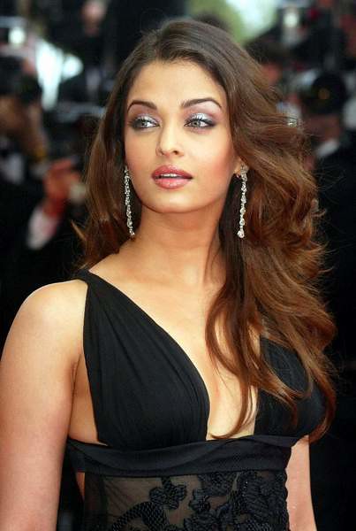 courtney barragan share aishwarya rai sexy picture photos