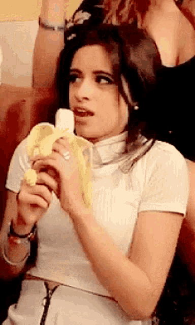 dania brooks add photo amanda cerny how to eat a banana