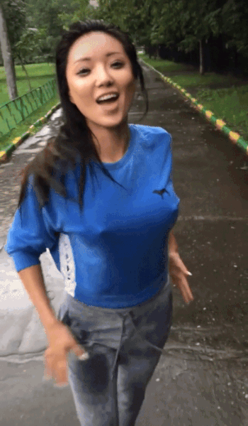 alyssa toledo recommends amateur flashing gif pic