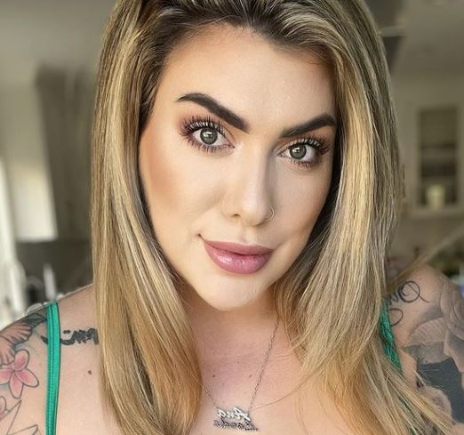 carolyn brooke recommends ana lorde tits pic
