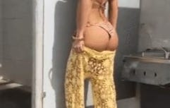 Bella Thorne Ass Gif banging jada