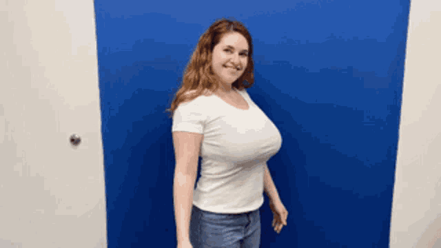 bhawna rawal recommends Big Bouncing Breast Gif