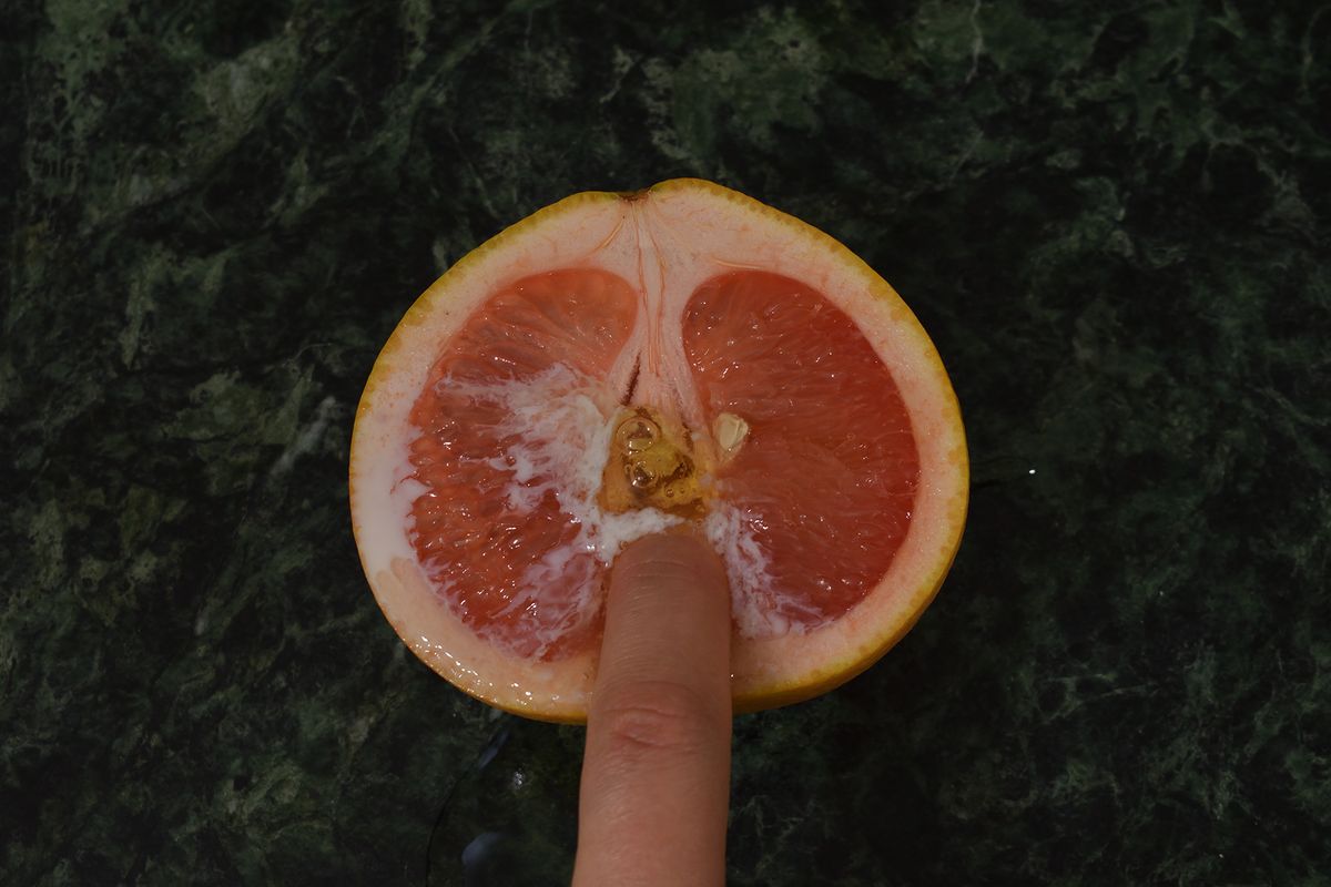 ailyn dimayuga recommends guy fucking a fruit pic