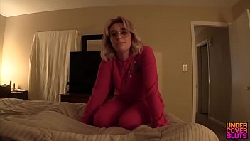 Vacation With Mom Porn share room