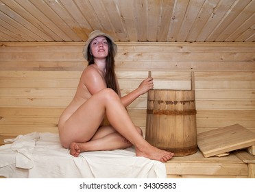 ashton chaffin recommends women naked in sauna pic
