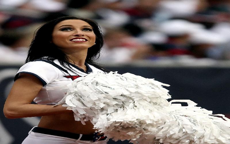 berenice zavala recommends cheerleader nip slip pics pic