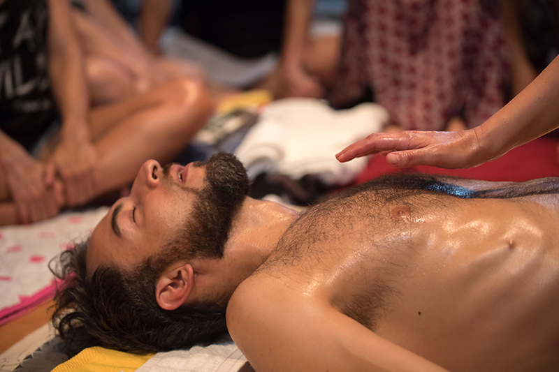 alireza fasih recommends How To Do A Lingam Massage