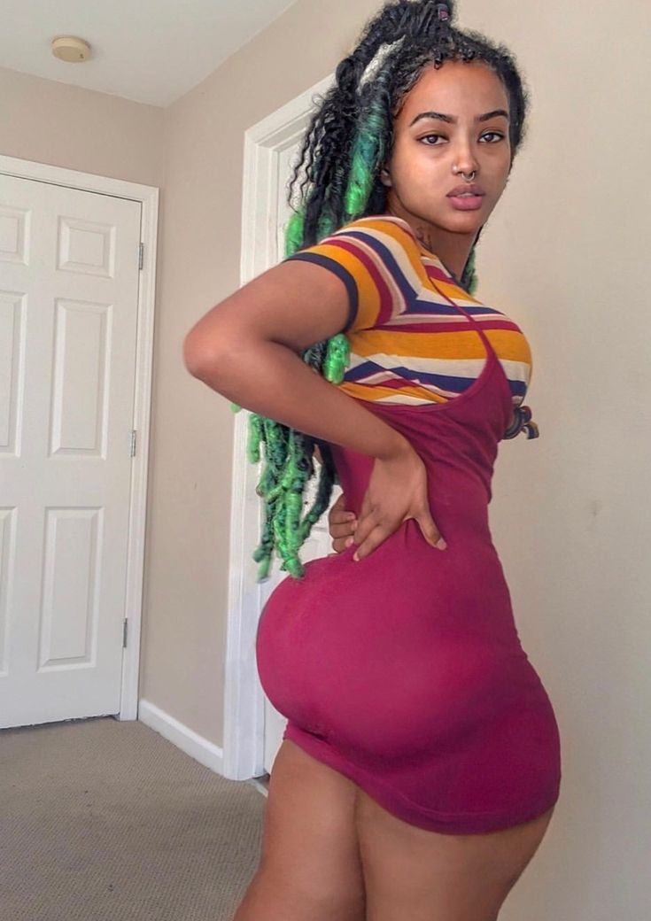 alicia jay recommends la gurl big ass pic