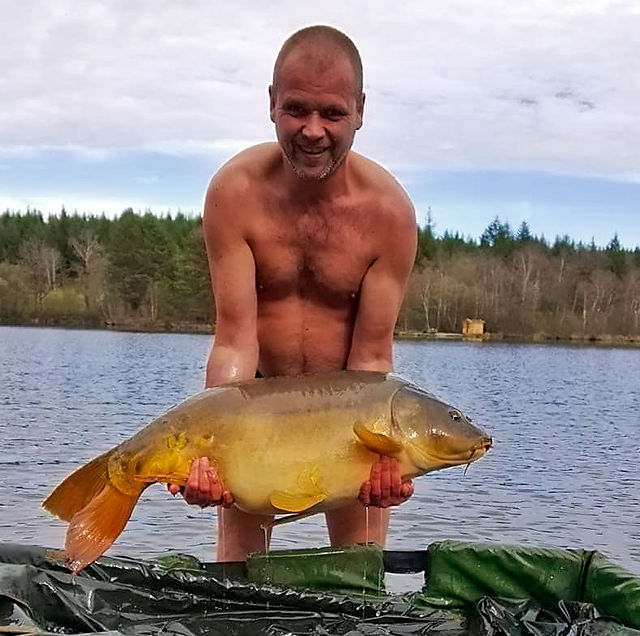 cary buller recommends fishing in the nude pic