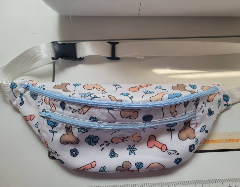 andrew hallman recommends dick in fanny pack pic