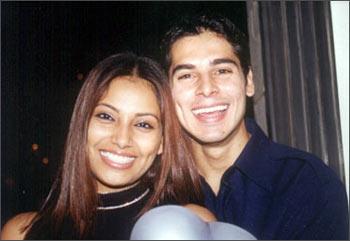 Dino Morea Bipasha Basu friends upskirt