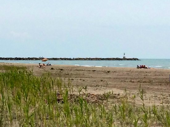 christy potter share port burwell beaches photos