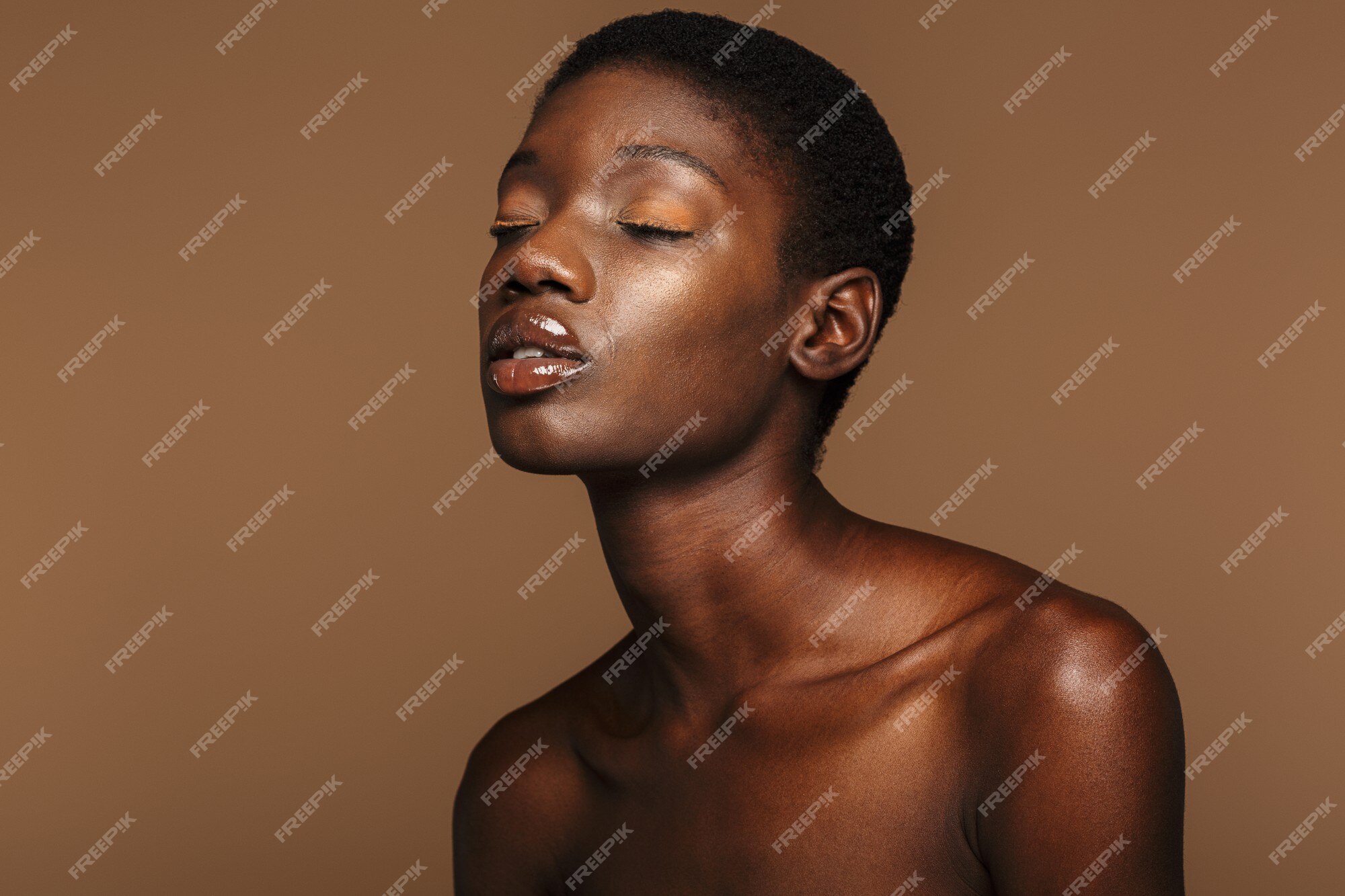 britt karp recommends Short Naked Black Women