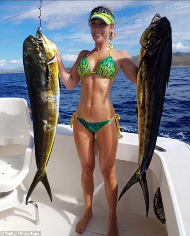 doris j lewis recommends hot chicks fishing photo of the day pic
