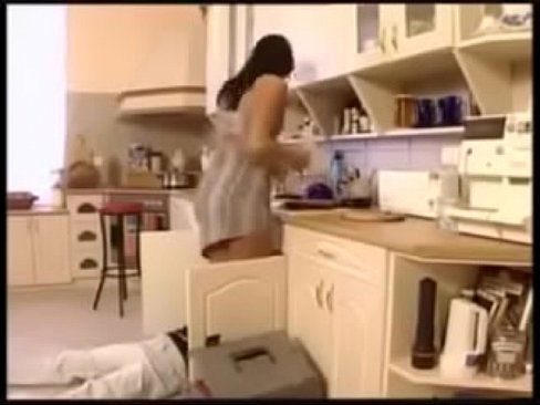 housewife fucks the plumber