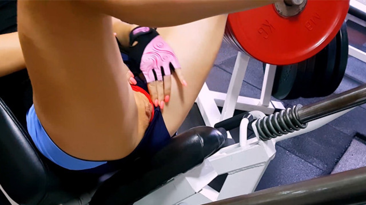 chona orias recommends flashing pussy at gym pic