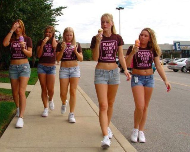 Girls In Short Shorts Gallery names females