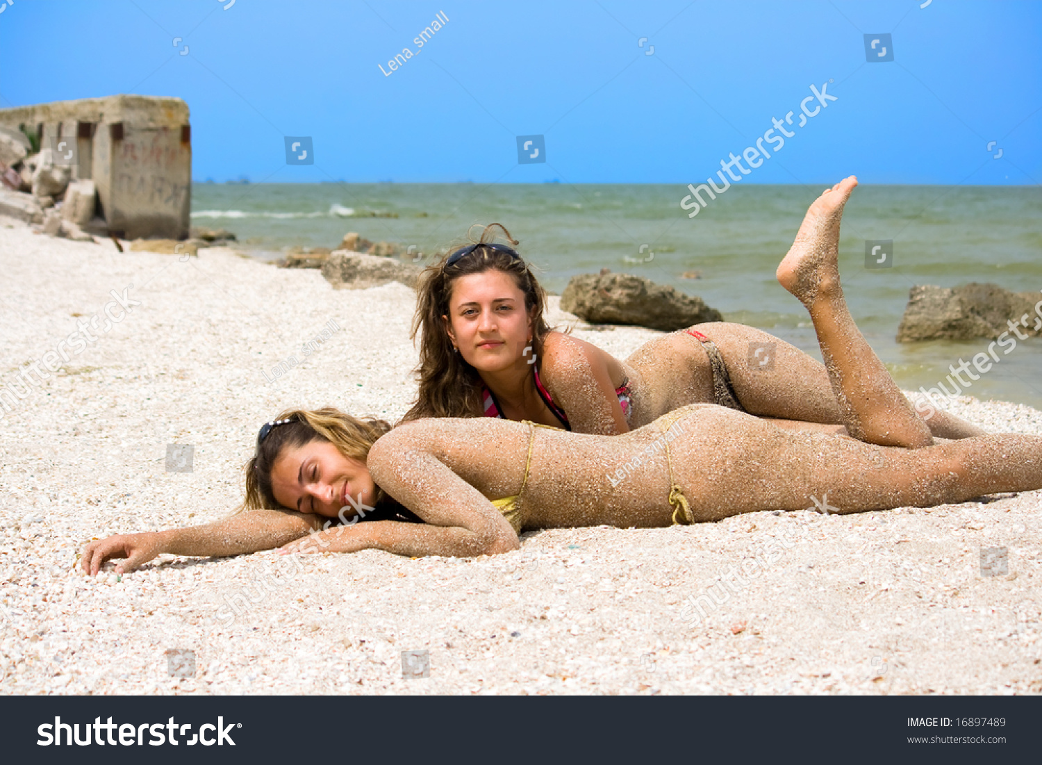 christiana george add girls sunbathing pics photo