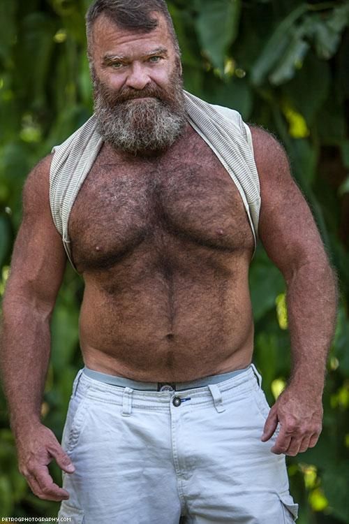 carter iddings recommends hairy muscle bears pic