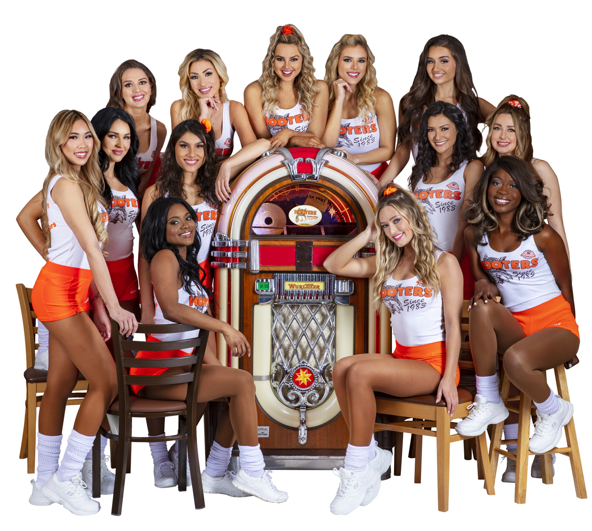 ara krikorian recommends Hooters In Des Moines