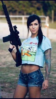Hot Naked Women With Guns hayes xxx
