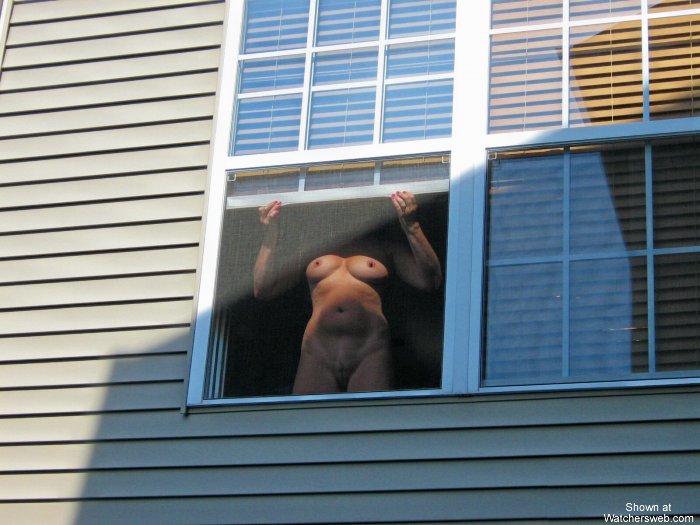 david hoelzer share i saw my neighbor naked photos