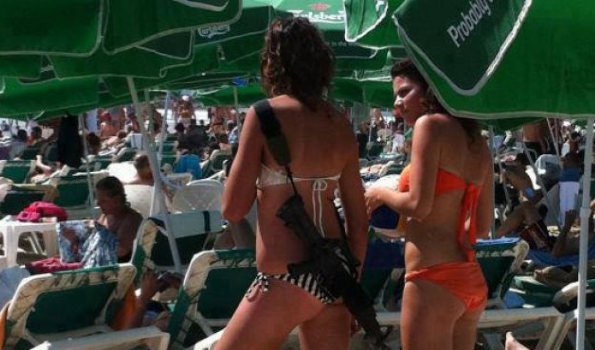 Best of Israeli women soldiers beach