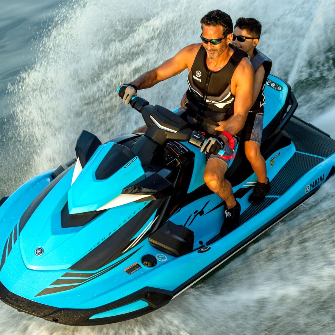 destinee romero recommends Jet Ski Pictures